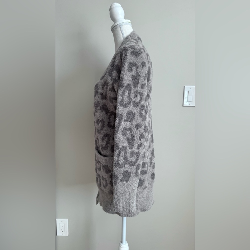 Barefoot Dreams Cozy Chic Leopard Cardigan Sweater Linen Warm Gray S - Picture 12 of 14